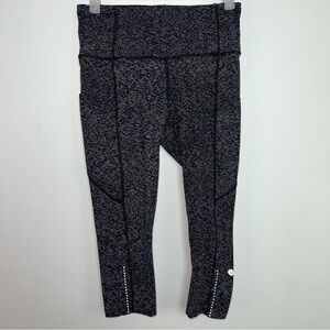 Lululemon Black White Speckle High Rise Leggings Women’s Size 6 Athletic Yoga
